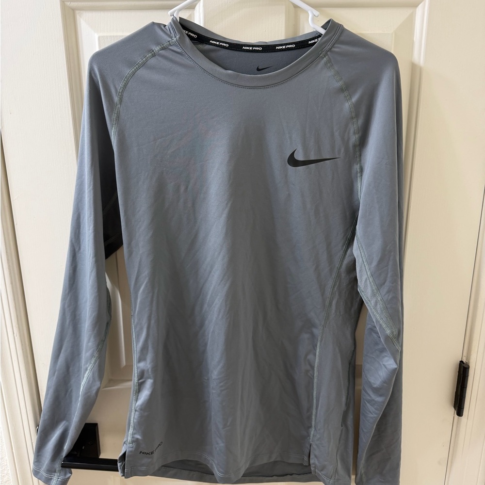 Nike Long Sleeve Dri-FIT Crew in Light Gray with Black Swoosh